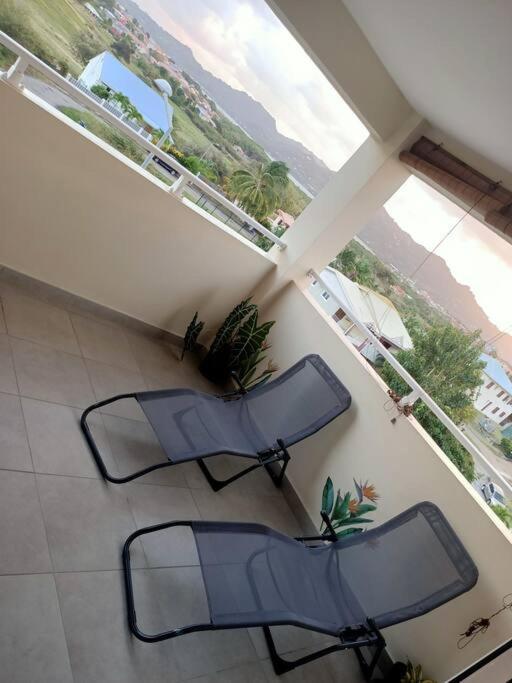 A 10Min De La Plage, Agreable Appartement Lumineux Le Robert Exterior photo