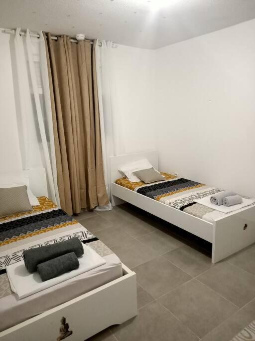 A 10Min De La Plage, Agreable Appartement Lumineux Le Robert Exterior photo